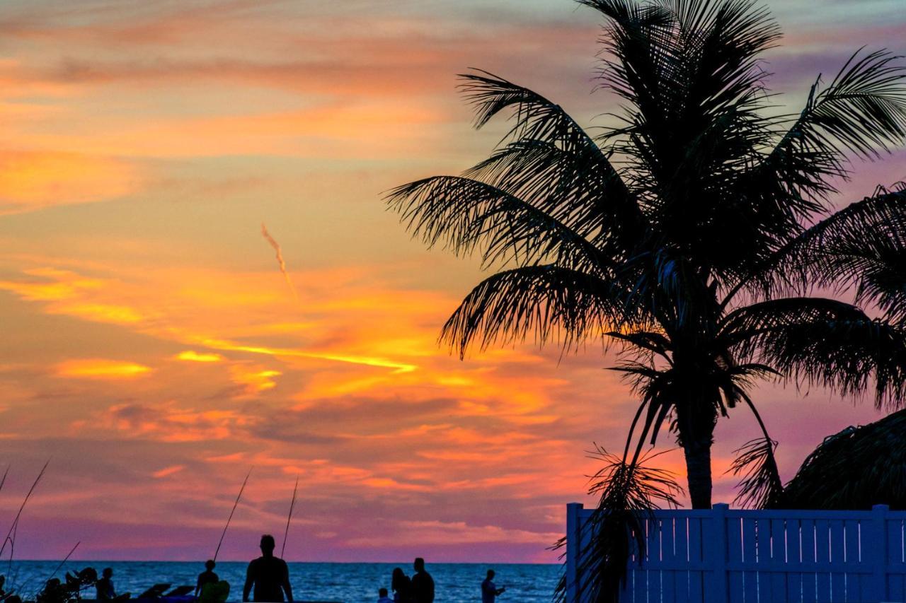 The Palm Condos St. Pete Beach Exterior foto